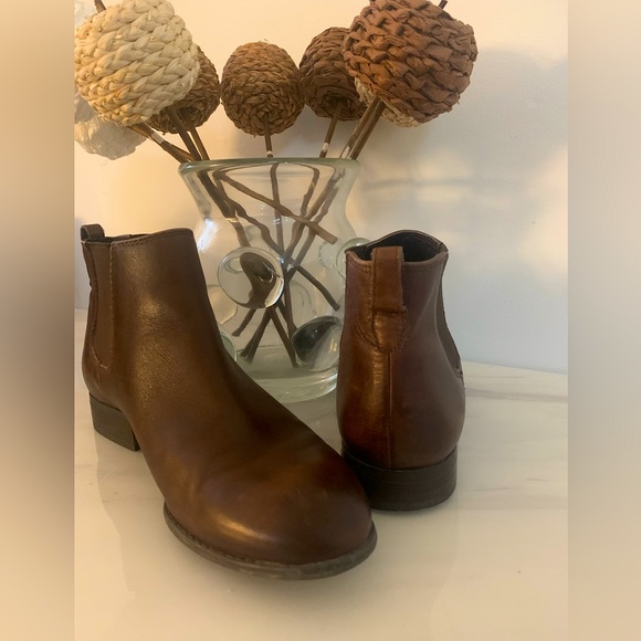 Franco Sarto Cambridge Brown Leather Chelsea Boots Women’s Size 8.5 - Picture 1 of 8